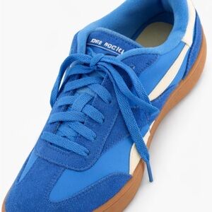 Reebok Classic Blue Suede Sneakers Size 8.5